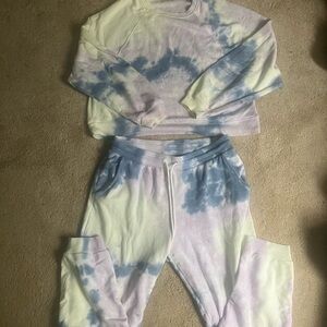 American Eagle tie dye fleece jogger set